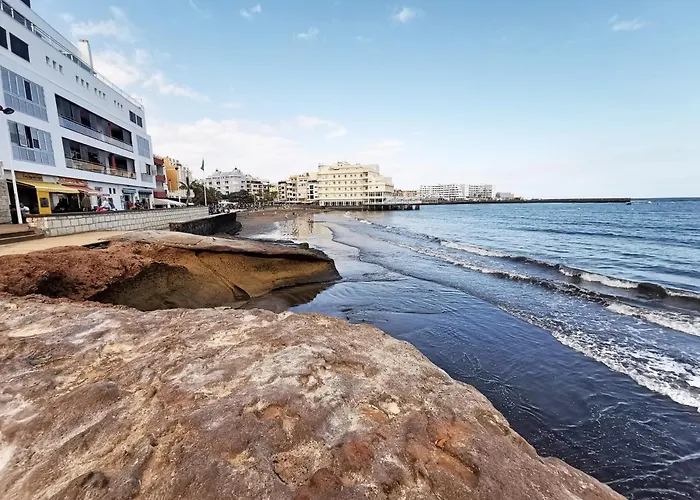 Home2book Sea Front Duplex *