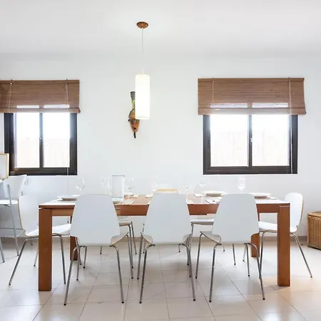 아파트 Home2book Sea Front Duplex *