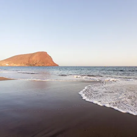 Home2book Sea Front Duplex Apartment El Medano (Tenerife)